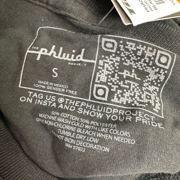 NWT Phluid Unisex Black Short Sleeve Graphic T-Shirt “Be Human Be Powerful” - S - Picture 2 of 5